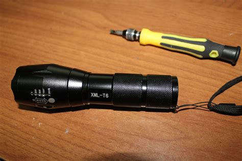 ultrafire flashlight xml t6 manual.